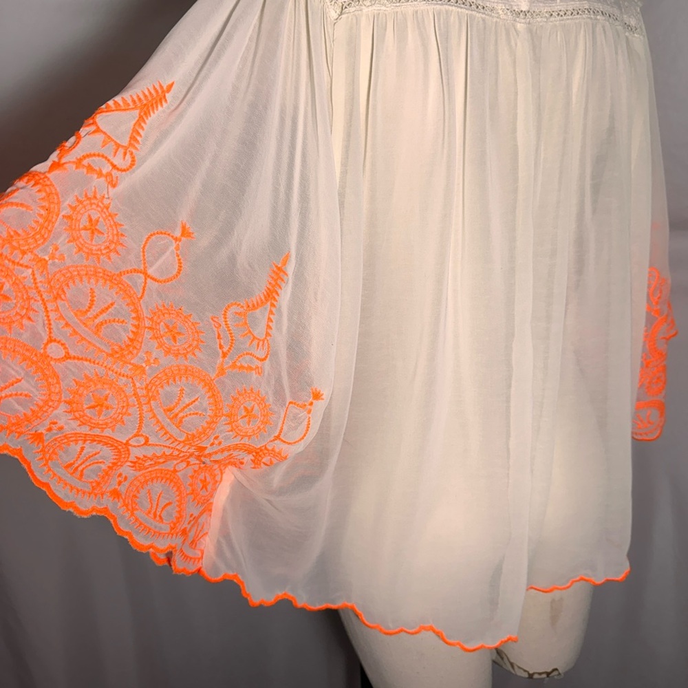 Hazel White Boho Blouse w/ Neon Orange Embroidery Size M